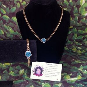 Gold necklace and Blue Clover Jewelry Set